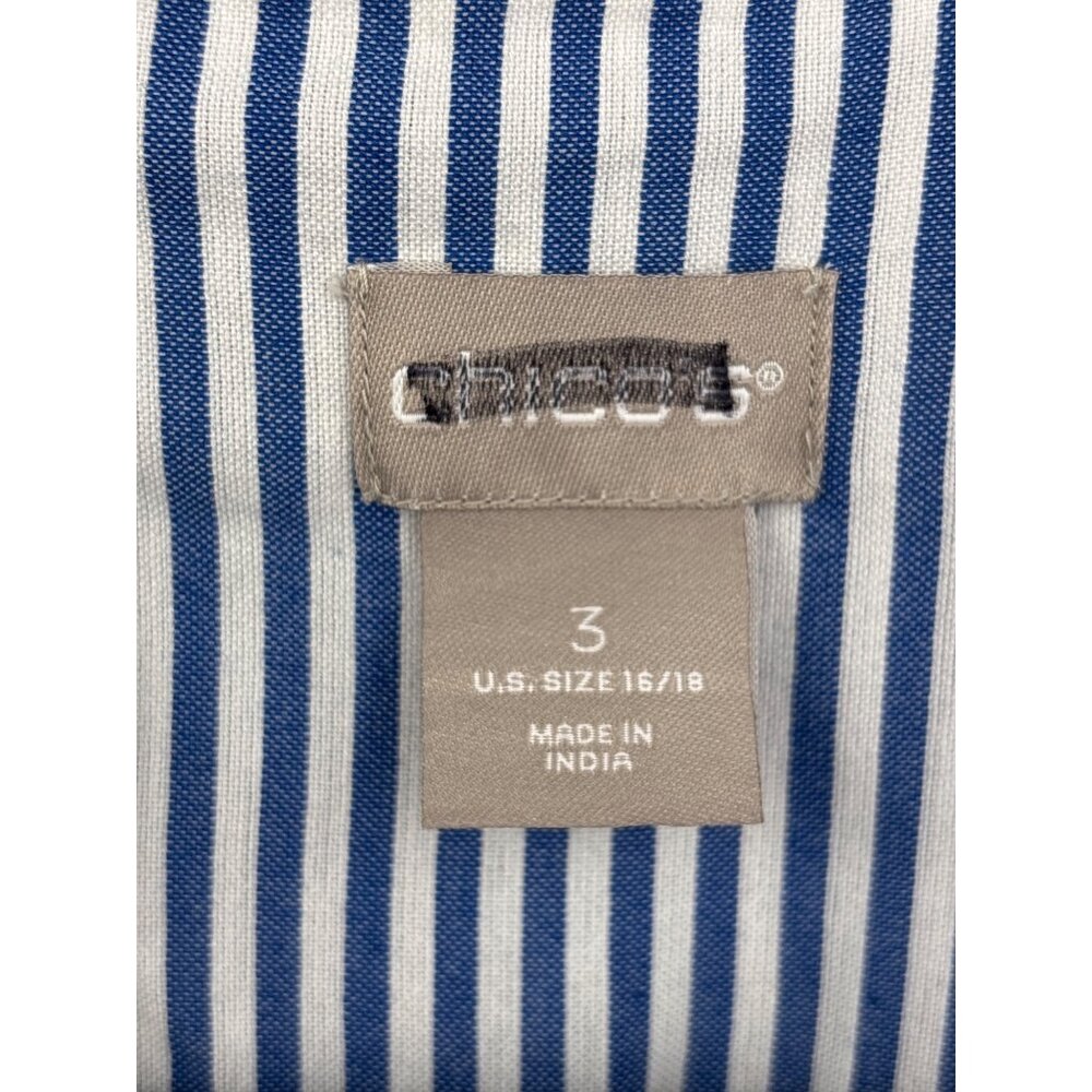 Chico's Patchwork Embroidered Button Blouse Top V… - image 4